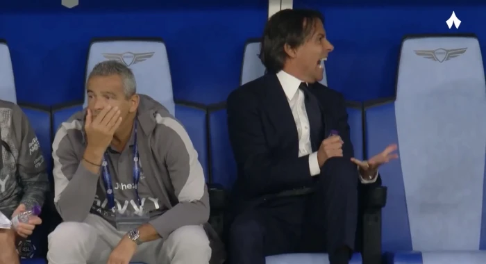 بالفيديو.. لحظة غضب إنزاغي بعد تدخل كوليبالي على جروهي وتعرضه للطرد