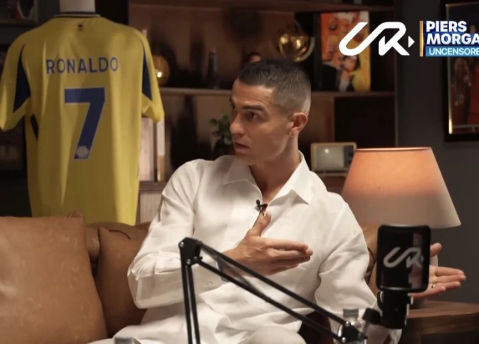 «يبحث عنها منذ سنوات».. بالفيديو.. كريستيانو رونالدو يعثر على المرأة المجهولة.. ما القصة؟