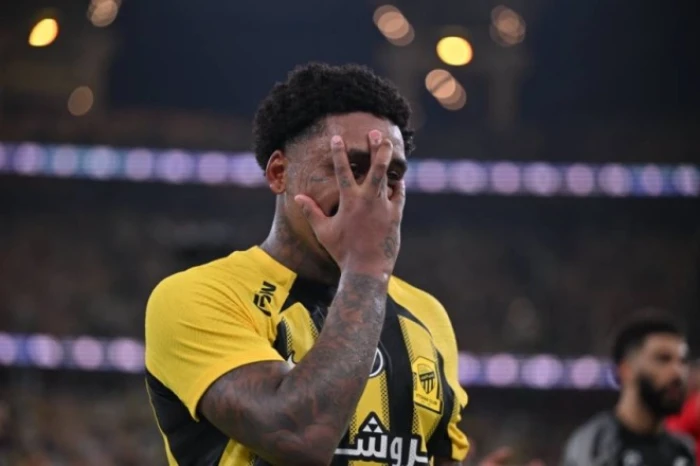 رسالة غامضة من ستيفن بيرجوين محترف الاتحاد «صورة»