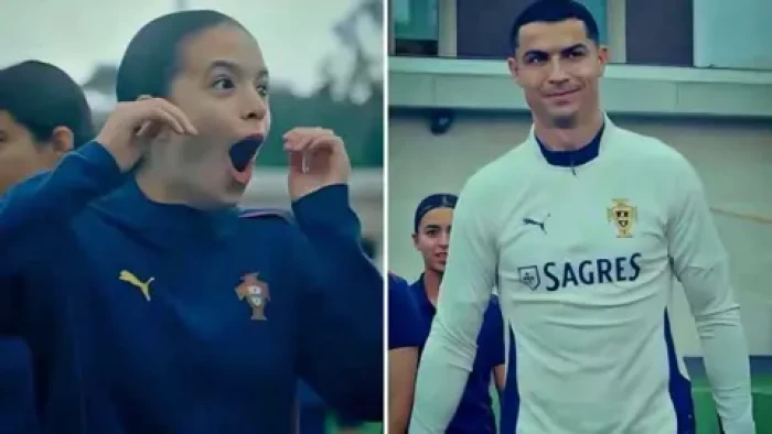 بالفيديو.. رد فعل لاعبات البرتغال بعد مصافحة كريستيانو رونالدو