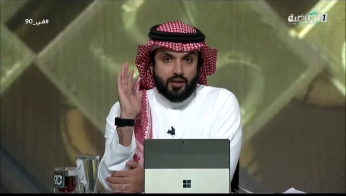 بالفيديو.. باحكيم يكشف مفاجأة بشأن دخول التيفو المسيء لملعب مباراة ديربي الاتحاد والأهلي