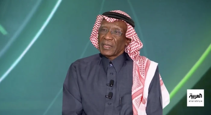 بالفيديو.. القوس يسأل أحمد عيد: هل تؤيد التجنيس لصالح المنتخب؟.. والأخير يرد