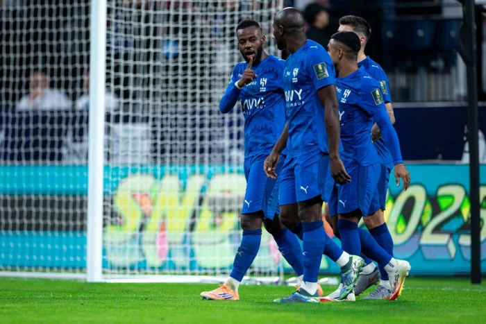 بالفيديو.. الهلال يكتسح الفتح برباعية ويصعد لنصف نهائي كأس الملك