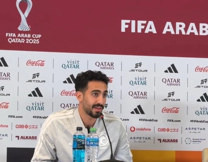 بالفيديو.. صحفي عماني لـ العقيدي: رغم صرف المليارات لم تحضر المُنجزات للمنتخب السعودي؟.. والأخير يفاجئه بالرد