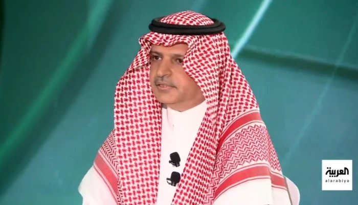 بالفيديو.. القوس لـ"مسلي آل معمر": هل ندمت على رئاسة نادي النصر ؟.. شاهد رد الأخير