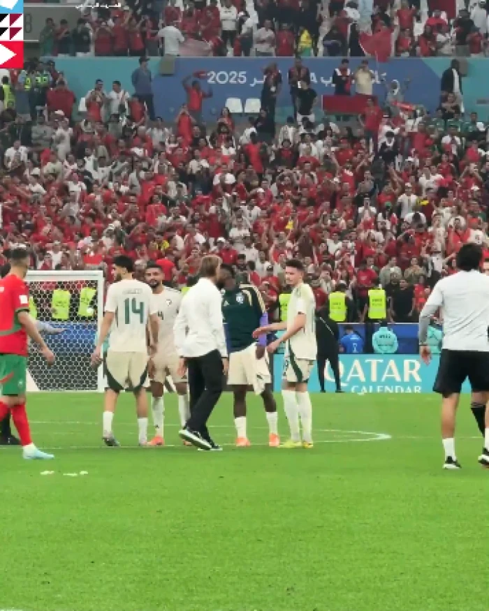 بالفيديو.. رينارد يظهر غضبه ضد عبدالإله العمري وعبدالله الحمدان عقب الهزيمة أمام المغرب