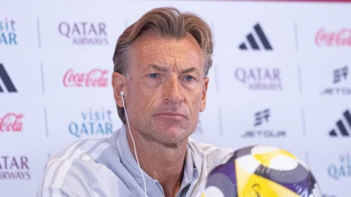 تقارير.. إقالة رينارد من تدريب المنتخب السعودي