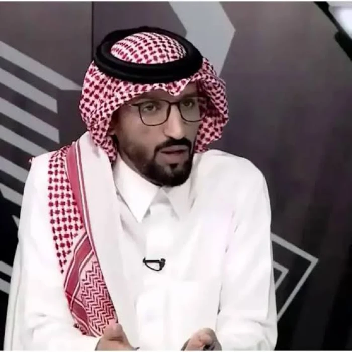 الشهري ينشر تغريدة عن لاعب الأهلي" توني"