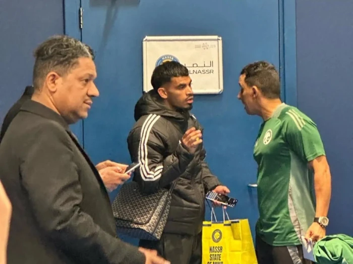 الكشف عن تفاصيل الحوار الذي جمع لاعب النصر سعد الناصر بحكم الفيديو سلطان الحربي