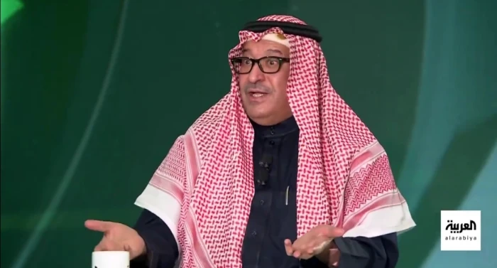 بالفيديو.. الأمير نواف بن محمد يكشف مفاجأة بشأن "الرابطة"؛ أخذت من أموال الاتحاد ومنحتها لنادٍ آخر
