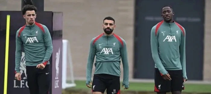 ليس محمد صلاح.. صراع سعودي أوروبي على ضم مدافع  ليفربول الإنجليزي