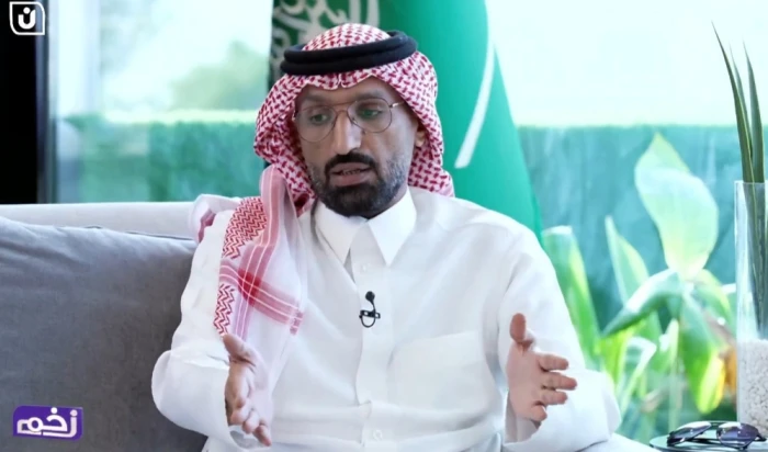 بالفيديو.. الشهري: الحكم الأجنبي هو من جعل الهلال ينافس النصر على الصدارة