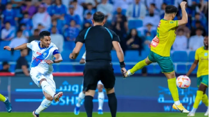 تحديد موعد مباراة الهلال والخليج المؤجلة من الجولة 28 من الدوري