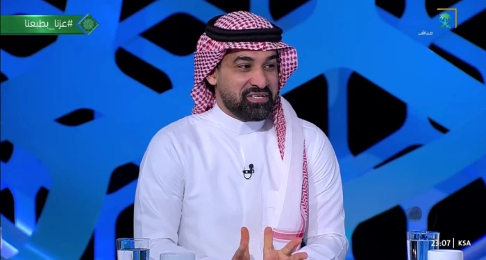 لا أرغب برؤيته في بقية مباريات الموسم.. بالفيديو: عطيف يعلق على مشكلة حمدالله مع زميله كاراسكو