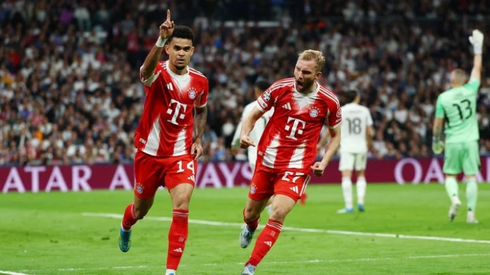 أول رد من بايرن ميونخ على عرض الهلال لضم لويس دياز