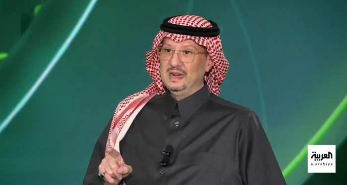فيصل بن تركي: حلو مشاكلكم مع مدربكم اللي سحب عليكم  بعيد عن النصر