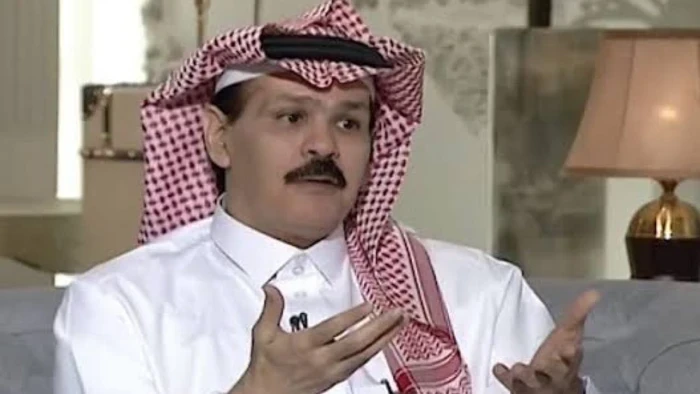الطريقي يوجه رسالة لأحد الإعلاميين: إن طردت من برنامج الكرامة تفرض عليك ألا تعود حتى يعتذر لك.. فمن يقصد؟