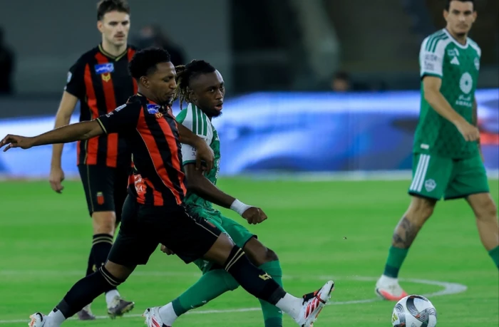 بالفيديو..الأهلي يكتسح الرياض بخماسية نظيفة في الدوري