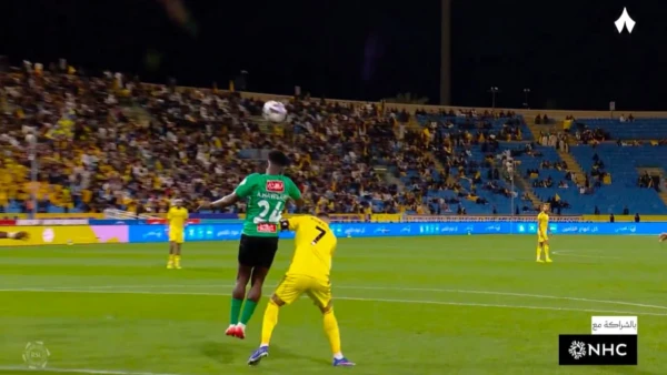 خبير تحكيمي يحسم الجدل بشأن ركلة الجزاء المحتسبة للنصر أمام النجمة