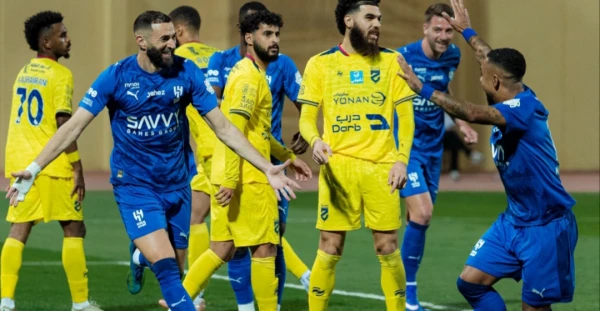 بالفيديو.. الهلال يكتسح الحزم بثلاثية ويواصل ملاحقة الصدارة